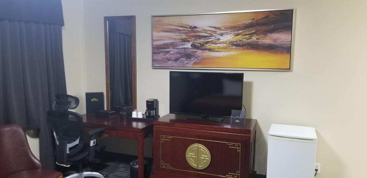 فندق بايمونت باي ويندهام مونتريال إيربورت دورفال المظهر الخارجي الصورة